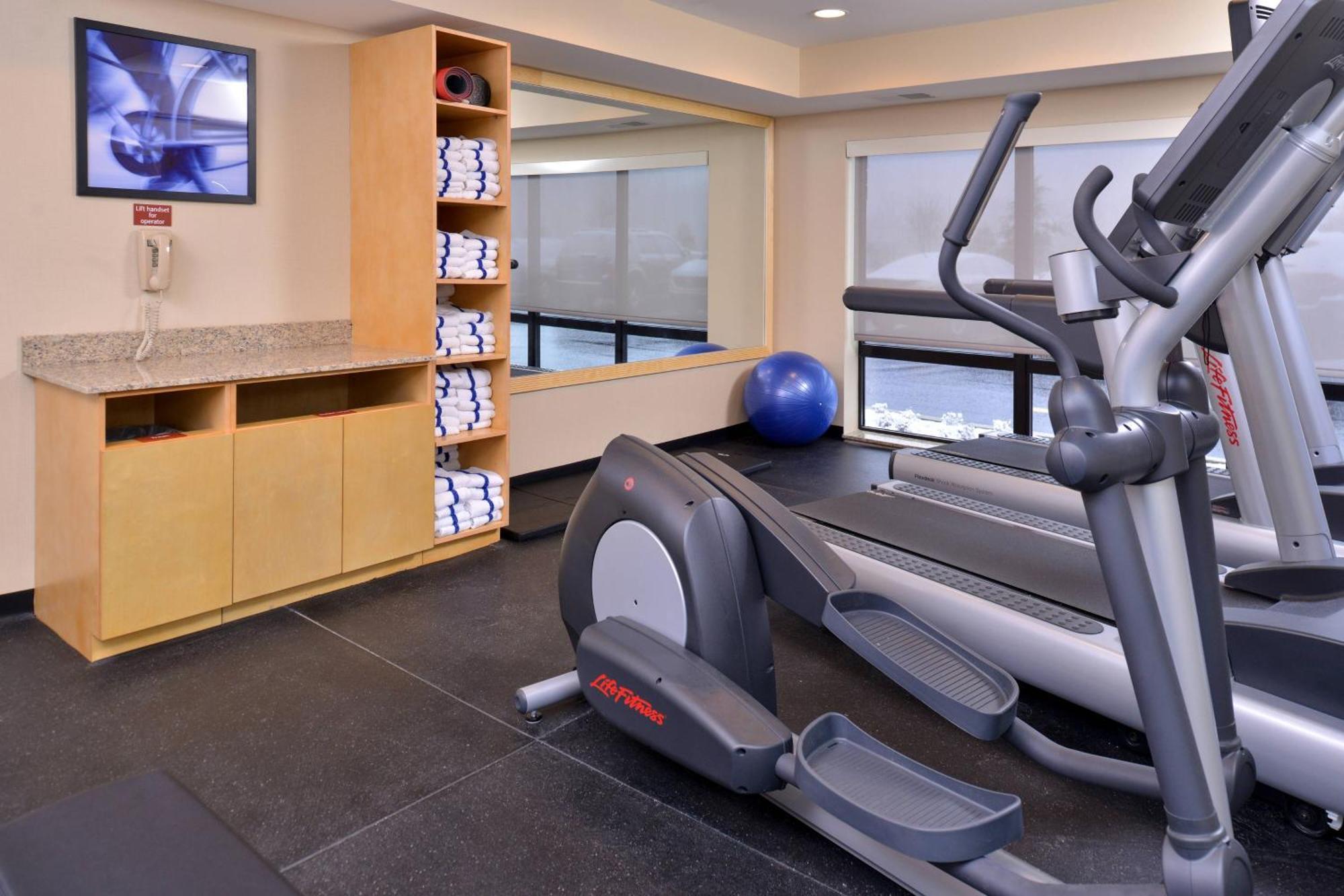 Towneplace Suites By Marriott Detroit Commerce Commerce Township Eksteriør bilde