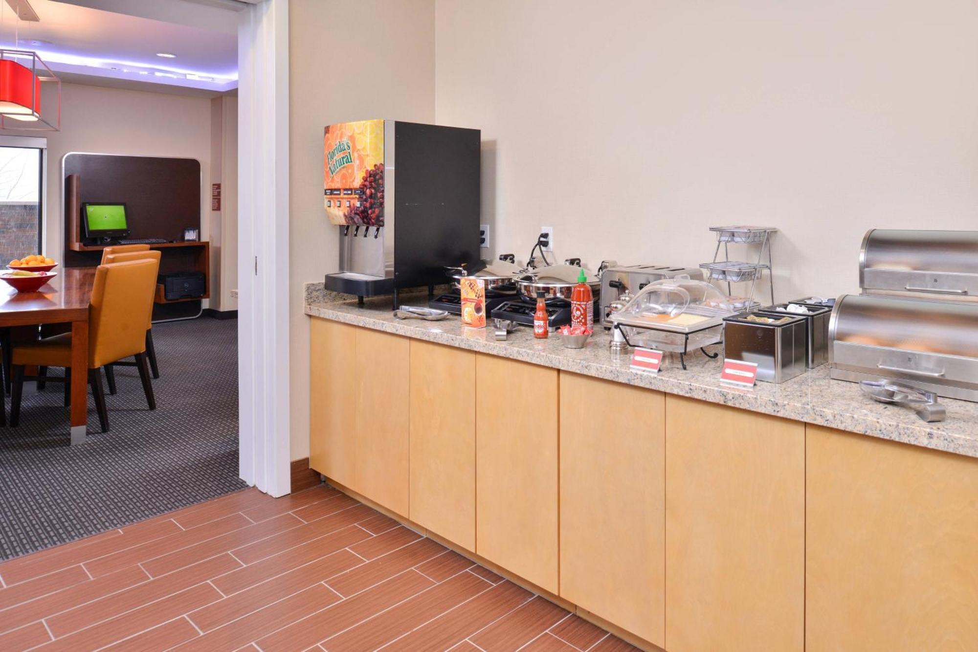 Towneplace Suites By Marriott Detroit Commerce Commerce Township Eksteriør bilde