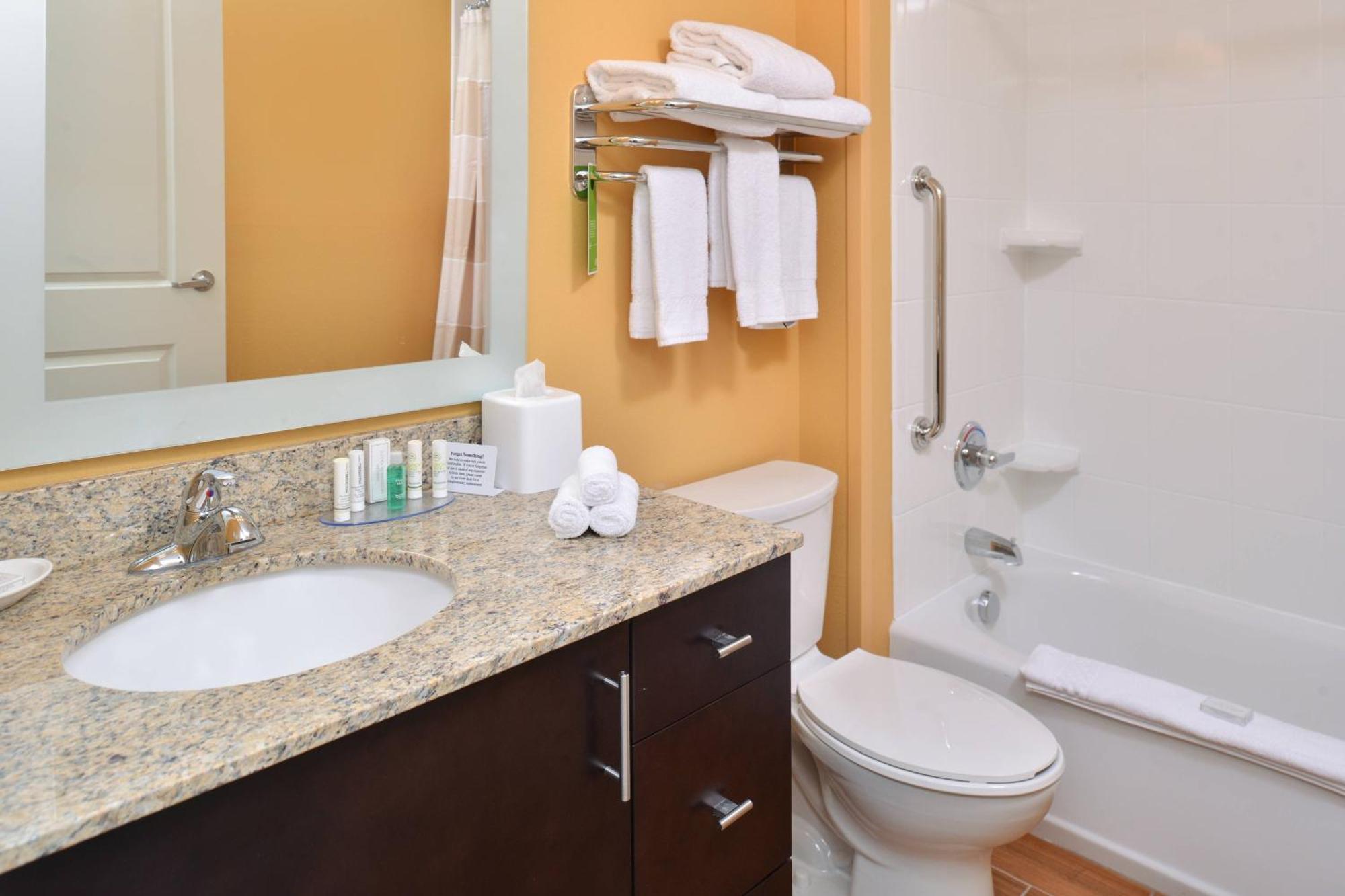 Towneplace Suites By Marriott Detroit Commerce Commerce Township Eksteriør bilde