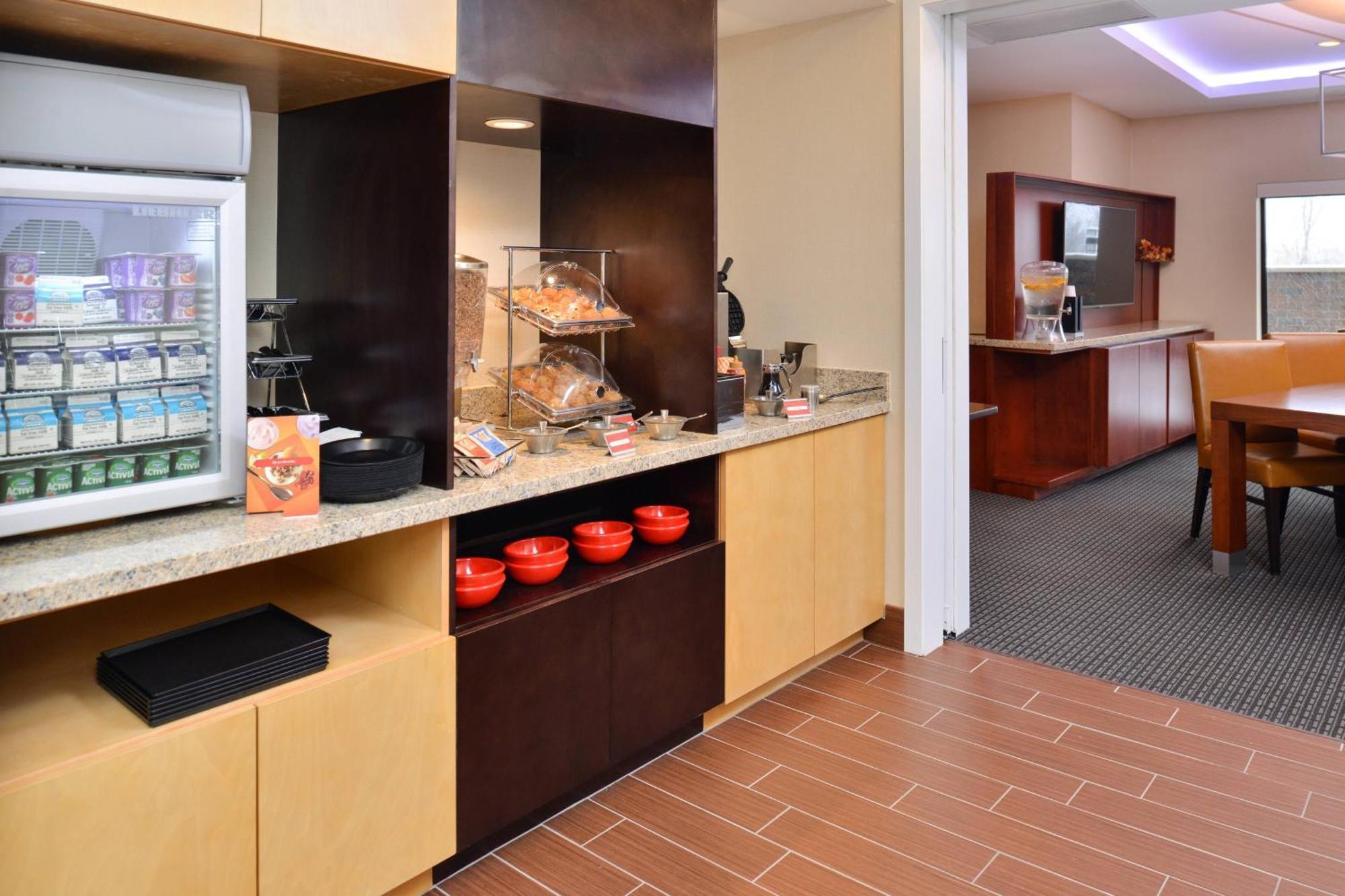 Towneplace Suites By Marriott Detroit Commerce Commerce Township Eksteriør bilde