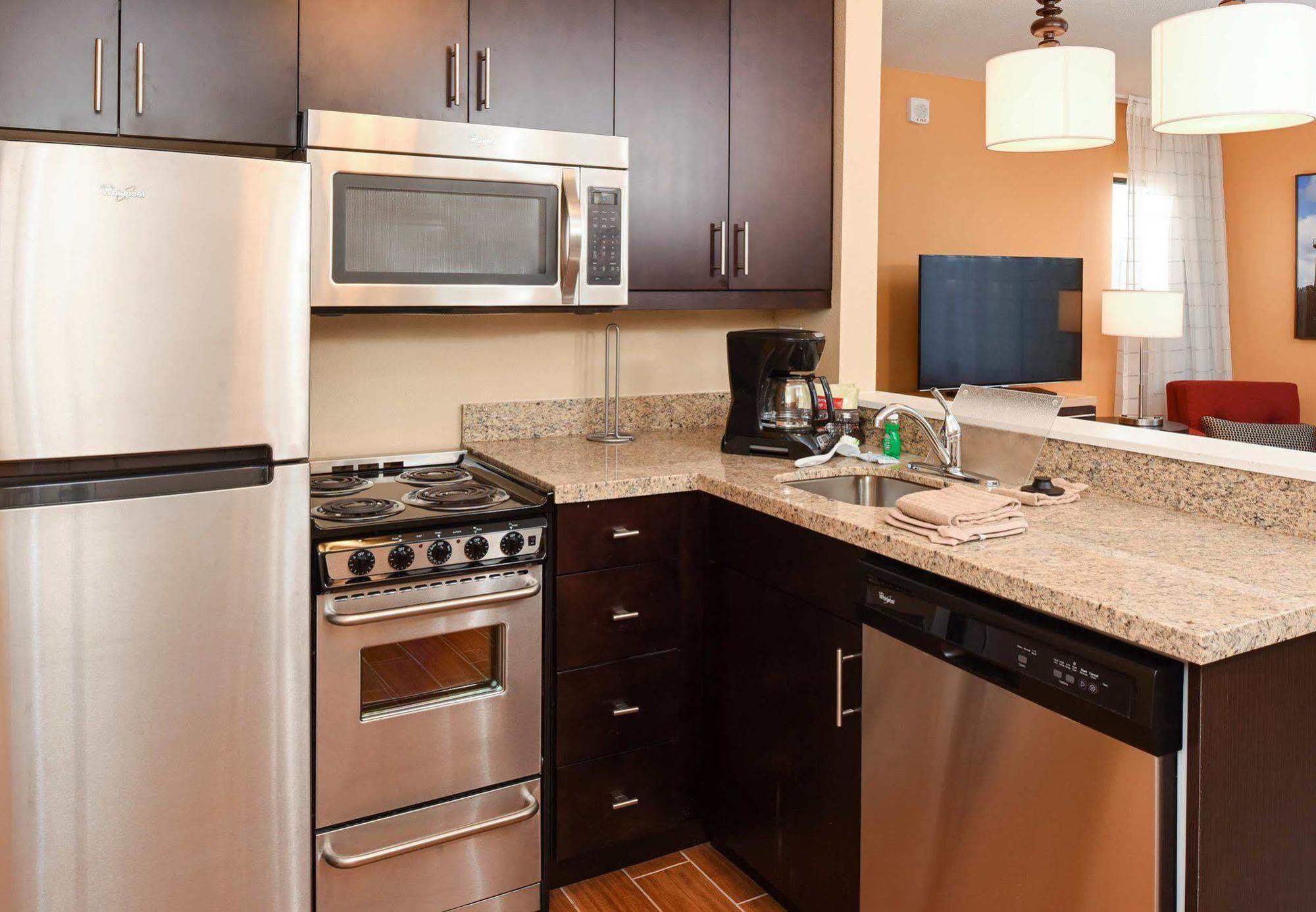 Towneplace Suites By Marriott Detroit Commerce Commerce Township Eksteriør bilde